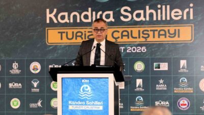 Kocaeli Büyükşehir Belediyesi tarafından düzenlenen “Kandıra Sahilleri Turizm Çalıştayı”nda bir