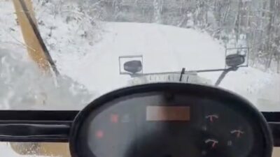 Kastamonu’da etkili olan kar yağışı sebebiyle 243 köy yolu ulaşıma