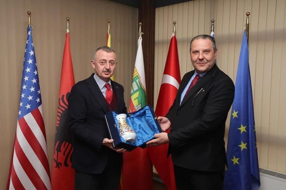 Kocaeli Büyükşehir Belediye Başkanı Tahir Büyükakın, Kuzey Makedonya temasları kapsamında