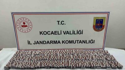 Kocaeli’de jandarma ekiplerince düzenlenen uyuşturucu operasyonlarında, 3 kilogram bonzai ile