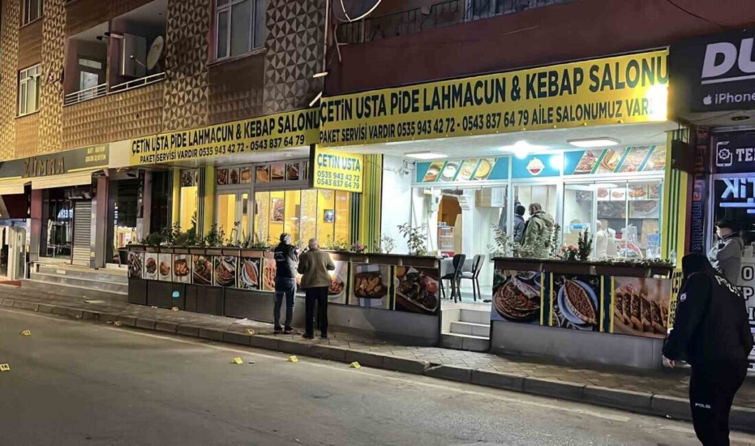Kocaeli’nin Gebze ilçesinde içeride müşterilerin bulunduğu sırada bir kebapçıya düzenlenen