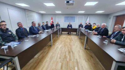 DÜZCE (İHA) – Düzce İl Özel İdaresi’nde düzenlenen aylık koordinasyon