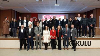 DÜZCE (İHA) – Düzce’de 12 Mart İstiklal Marşı’nın kabul edilişinin