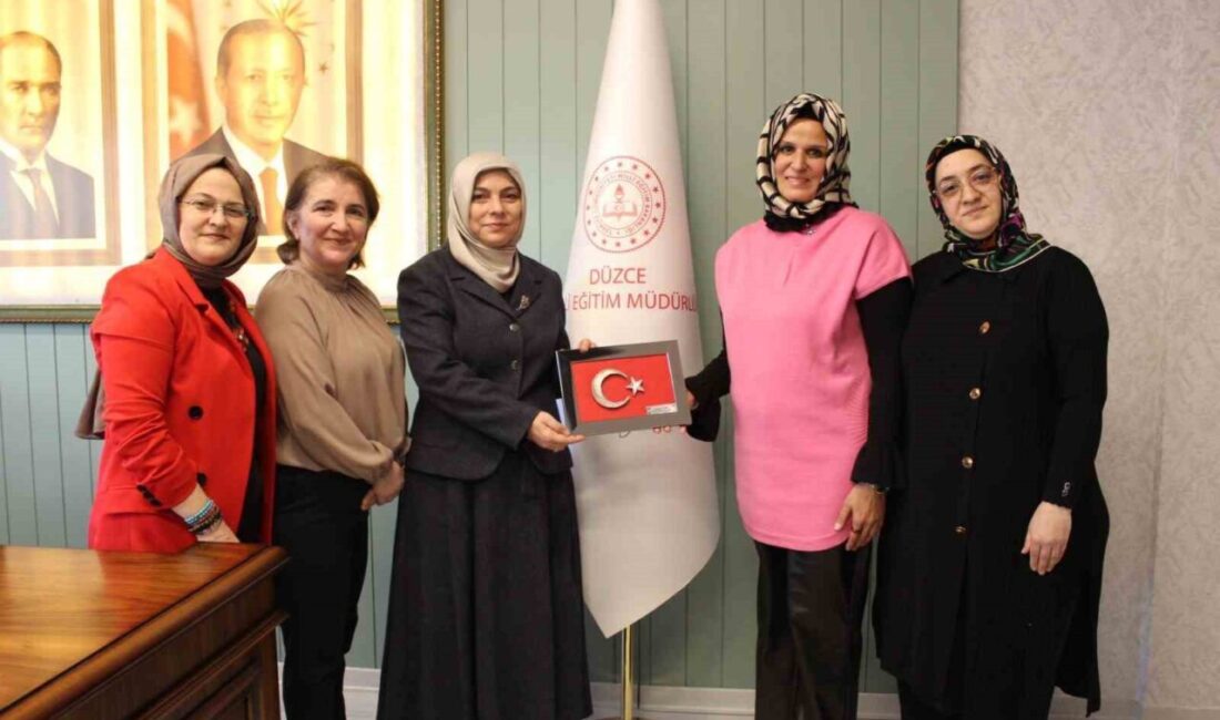 DÜZCE (İHA) – Düzce Halk Eğitim Merkezi usta öğreticileri, Milli
