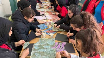 DÜZCE (İHA) – Düzce Gençlik Merkezi tarafından, Zübeyde Hanım Kız