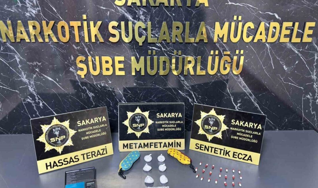 Sakarya’da emniyet ekiplerince uyuşturucu ticaretini önlemek amacıyla iki farklı ilçede