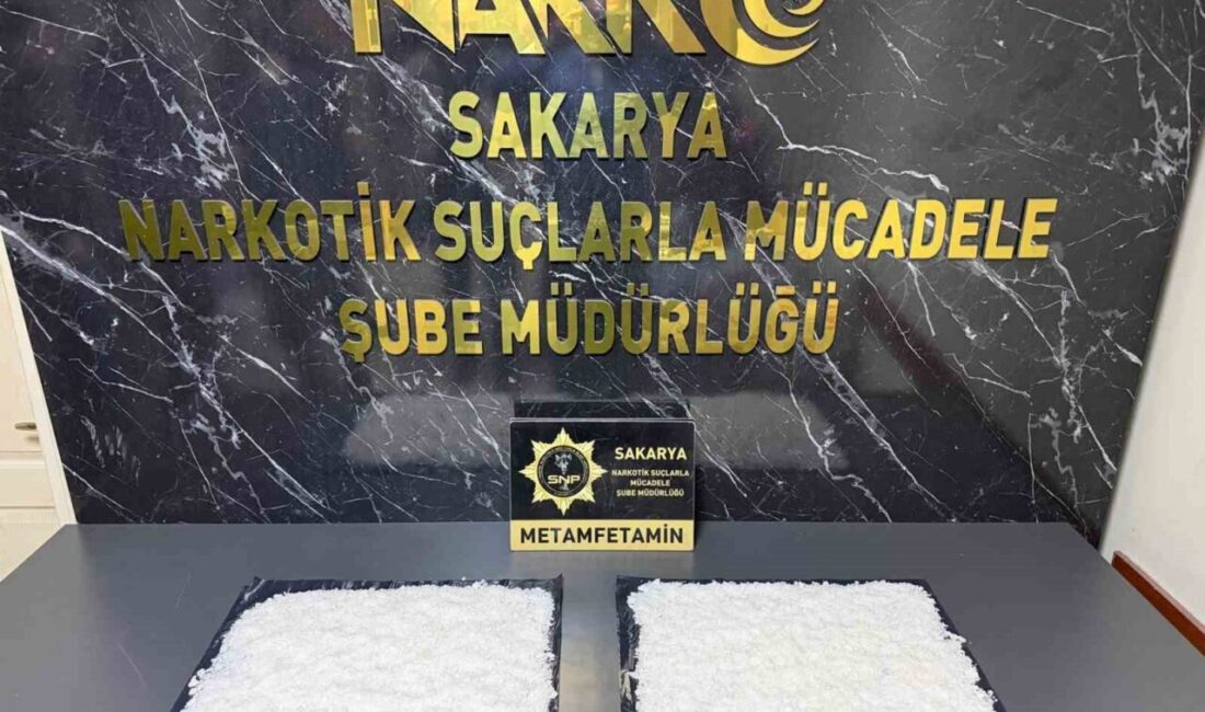 İstanbul’dan Sakarya’ya uyuşturucu madde taşıdığı getirdiği tespit edilen şahıs, gerçekleştirilen