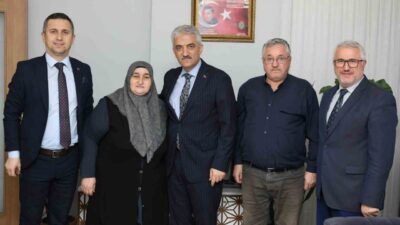 DÜZCE (İHA) – Vali Mehmet Makas, Düzce’de şehit ailelerini ziyaret
