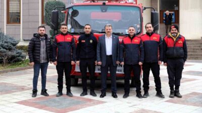 Bilecik’in Söğüt ilçesinde belediye araç filosuna yeni itfaiye aracı kazandırıldı.