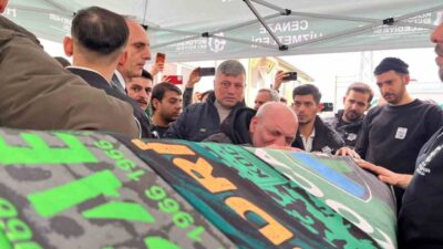 Kocaeli’de Ziraat Türkiye Kupası maçı sırasında tribünden düşerek hayatını kaybeden