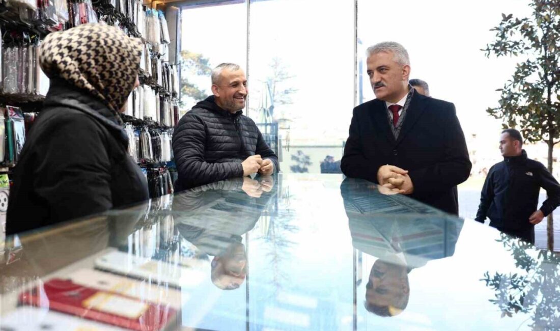 DÜZCE (İHA) – Düzce Valisi Mehmet Makas, kent merkezinde bulunan