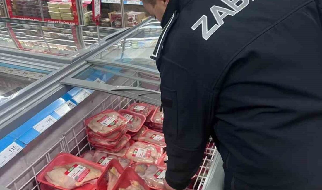 Bilecik’in Bayırköy beldesinde zabıta ekipleri tarafından işletmelere Ramazan ayı denetimi