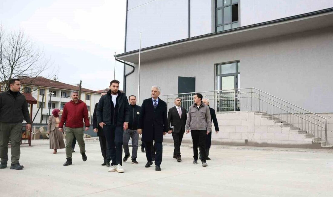 DÜZCE(İHA) – Düzce Valisi Mehmet Makas, Hamidiye Mahallesinde yapımı devam