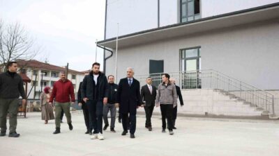 DÜZCE(İHA) – Düzce Valisi Mehmet Makas, Hamidiye Mahallesinde yapımı devam