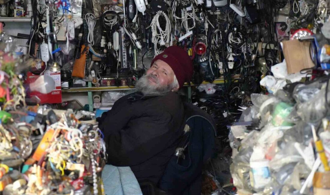Kastamonu’da uzun yıllardır elektronik ev aletleri tamiratı yapan 72 yaşındaki