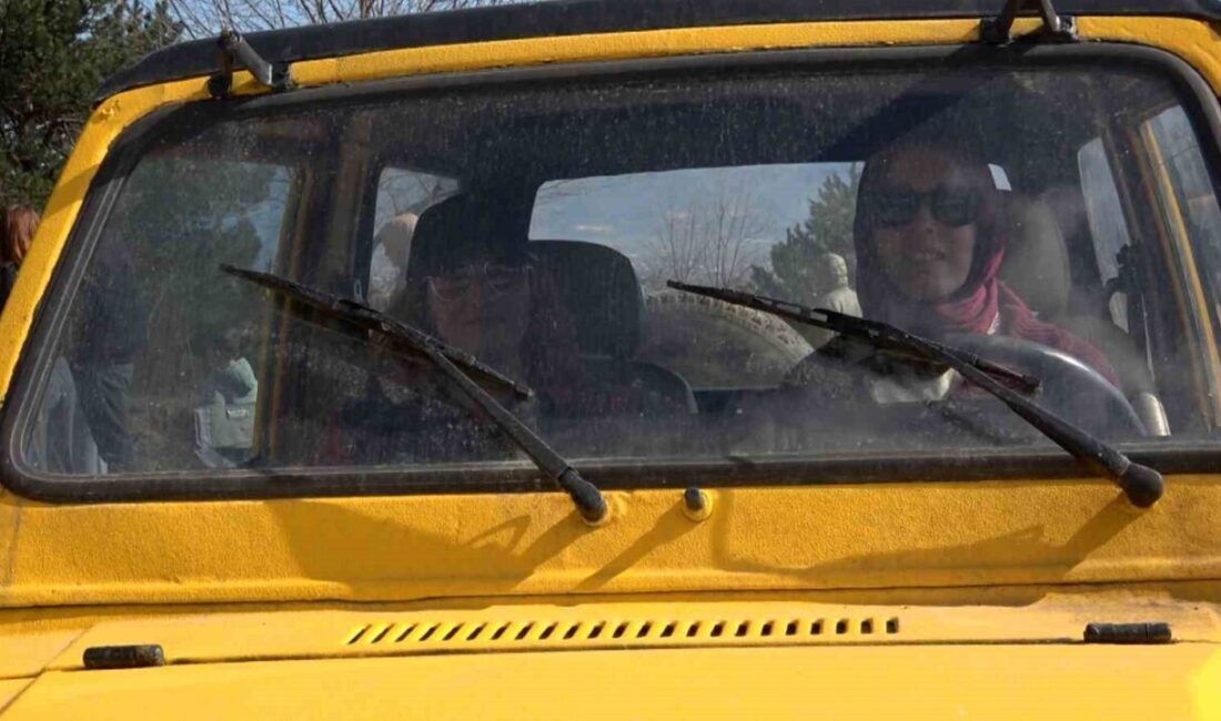 Bolu’da 8 Mart Dünya Kadınlar Günü dolayısıyla düzenlenen off-road etkinliğinde