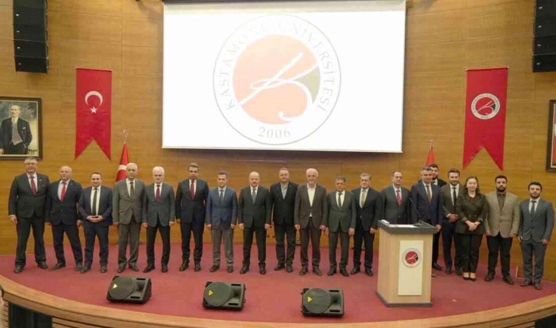 Kastamonu Üniversitesi Bilimsel Araştırma Projeleri Koordinatörlüğü destekleriyle hazırlanan “Ahşabın Cazibesi”