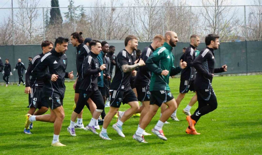 Trendyol Süper Lig’in 28. haftasında sahasında Başakşehir ile karşılaşacak Kocaelispor’un