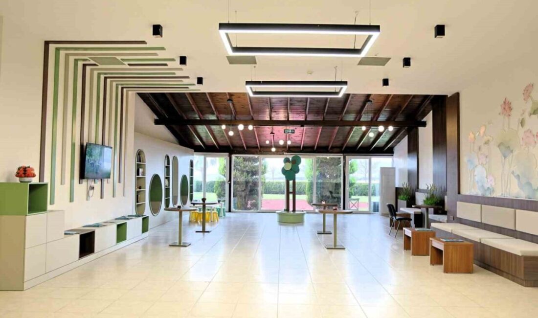 İzmit’te yapımı tamamlanan ve kadınlara fizyoterapist, diyetisyen, psikolog ile atölye