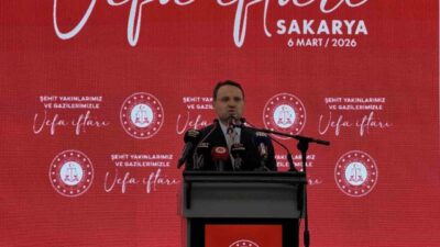 Sakarya’da şehit yakınları, gazi ve gazi aileleriyle iftar sofrasında buluşan