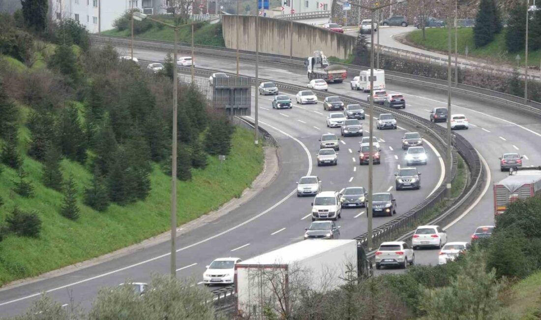 Ramazan Bayramı tatili sonrası evlerine dönen sürücüler, TEM Otoyolu’nun Kocaeli