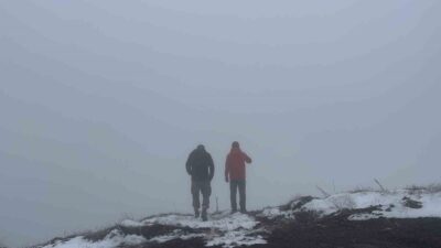 Kastamonu’ya Ramazan Bayramı tatili için gelen vatandaşlar, kar yağışının tadını