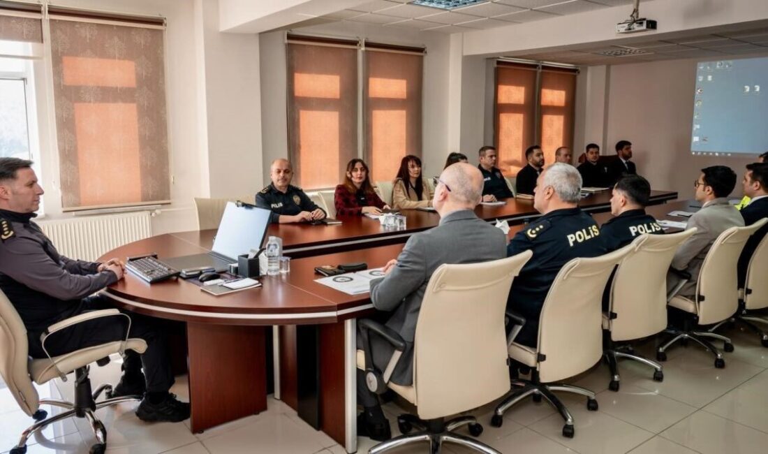 Bilecik İl Emniyet Müdürü Erdem Çağlar başkanlığında, İl Emniyet Müdür