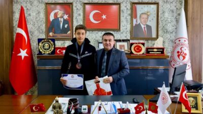 Bilecik Gençlik ve Spor İl Müdürlüğü sporcuları, U14 Türkiye Salon