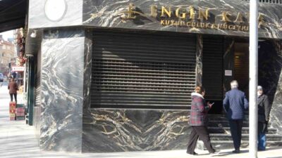 Bilecik’te kimliği belirsiz 4 kişi, gece yarısı girdikleri kuyumcuyu 30