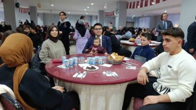 Bilecik’in Pazaryeri ilçesinde 400 öğrenciyle dayanışma sofrası kuruldu. Millî Eğitim