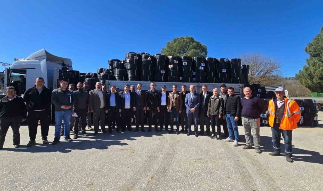 Bilecik’in Söğüt ilçesinde 58 çiftçiye 809 bin 200 metre damlama