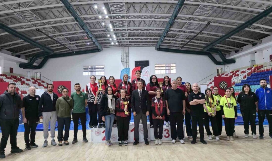 Bilecik’in Bozüyük ilçesinde Dart Yıldızlar İl Birinciliği tamamlandı. Okul Spor