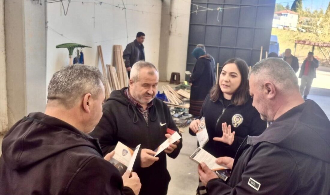 Bilecik’te polis ekipleri tarafından vatandaşlara dolandırıcılık ve genel güvenlik konularında
