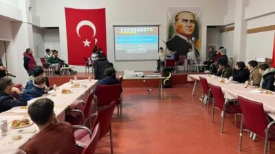 Bilecik’te çocuklara ‘Evler Arası Bilgi Yarışması’ düzenlendi. Bilecik Aile ve
