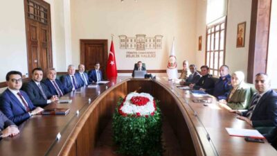 Bilecik’te ’İl Asayiş ve Güvenlik Toplantısı’ Bilecik Valisi Faik Oktay