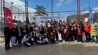 Bilecik’in Gölpazarı ilçesinde ilk defa oryantiring heyecanı yaşandı. Öğrenciler haritalarıyla