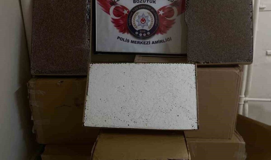 Bilecik’in Bozüyük ilçesinde gerçekleştirilen kaçak sigara operasyonunda 125 bin adet