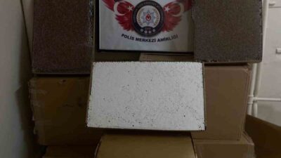 Bilecik’in Bozüyük ilçesinde gerçekleştirilen kaçak sigara operasyonunda 125 bin adet