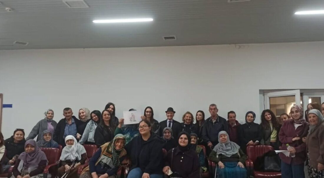 Bilecik’te kuşaklar arası anlamlı buluşma gerçekleştirildi. Bilecik Halime Hatun Kız