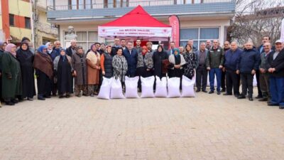 Bilecik’te “Yazlık Ekime Alternatif Ürün Nohut Projesi” kapsamında tohum dağıtım