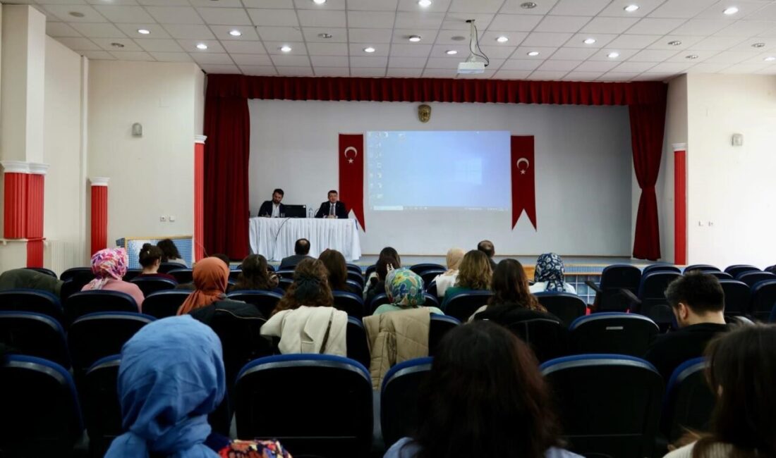 Bilecik’te İl Millî Eğitim Müdürü Serdal Şimşek başkanlığında rehberlik hizmetleri