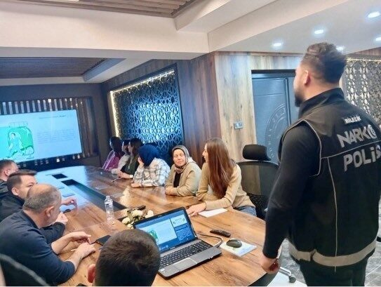 Bilecik İl Emniyet Müdürlüğü Narkotik Suçlarla Mücadele Şube Müdürlüğü tarafından