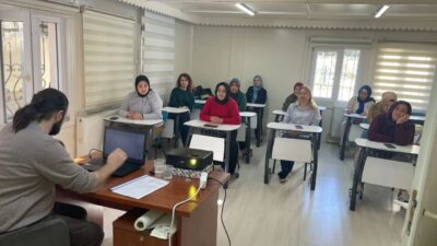 Bilecik Aile Destek Merkezi (ADEM) kursiyerlerine, bağımlılıkla mücadele kapsamında tütün