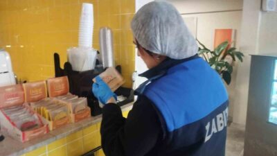 Bilecik’te Zabıta Müdürlüğü ekipleri, şehir genelindeki işletmeleri denetledi. Denetimler kapsamında