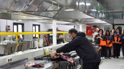 Bilecik Şeyh Edebali Üniversitesi’nde (BŞEÜ) yangına müdahale ve güvenli tahliye