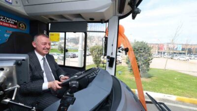 Kocaeli Büyükşehir Belediyesi araç filosuna kattığı 55 yeni nesil çevre