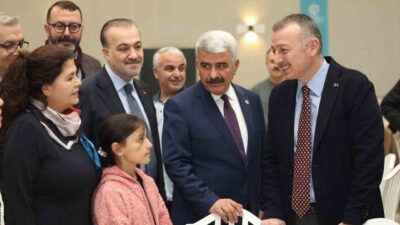 Kocaeli Büyükşehir Belediye Başkanı Tahir Büyükakın, 14 Mart Tıp Bayramı