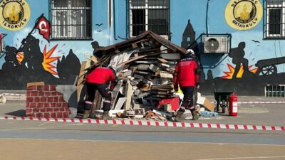 Çayırova’da Sivil Savunma Günü etkinlikleri kapsamında okullarda arama kurtarma ve