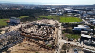 Çayırova Mekke Film Platosu, Ramazan boyunca ziyaretçilerin merakla gezdiği ve