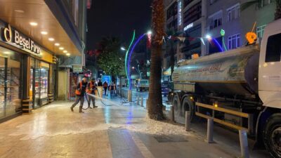 Çayırova’da Ramazan Bayramı öncesi cadde ve sokaklarda kapsamlı temizlik çalışması